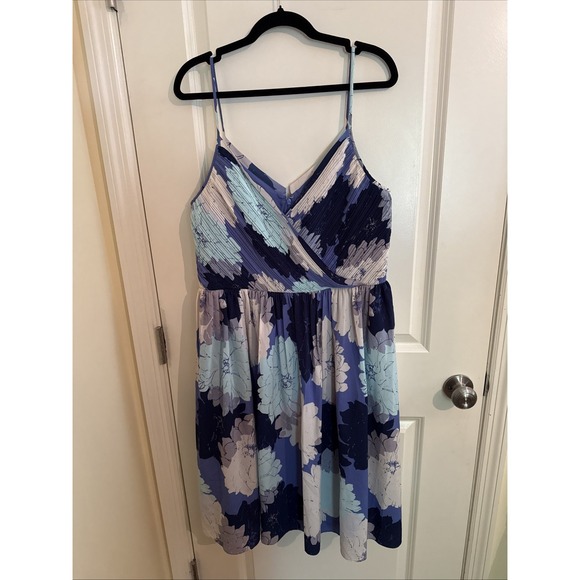 Banana Republic Dresses & Skirts - New Banana Republic Strappy Crossover Vee Pocket Dress Women's Size 14